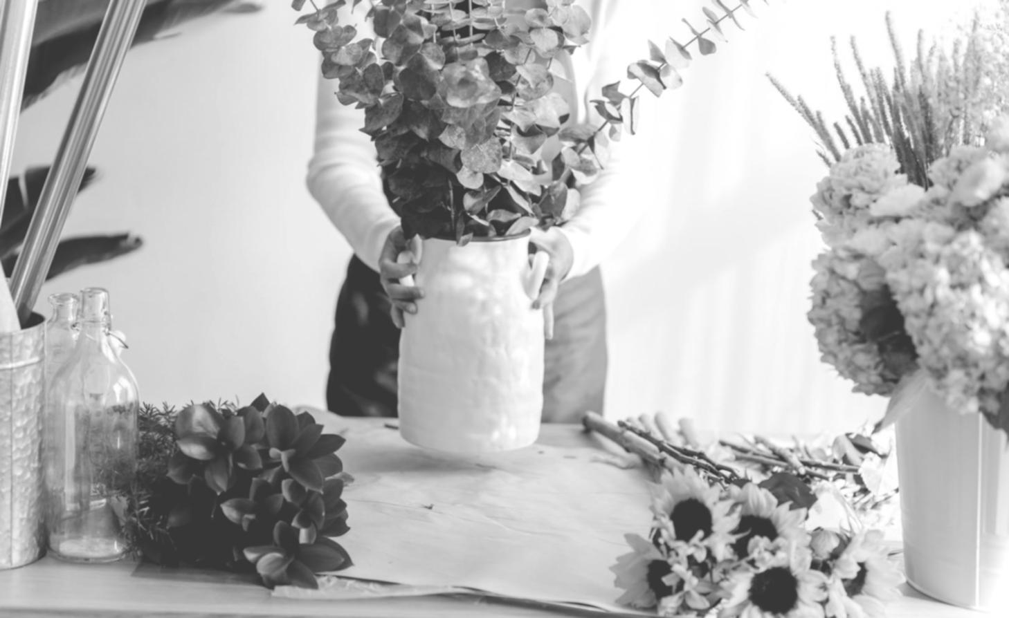 Робочий процес створення флористичної композиції